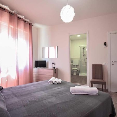 Hotel La Pineta Carrara Eksteriør billede