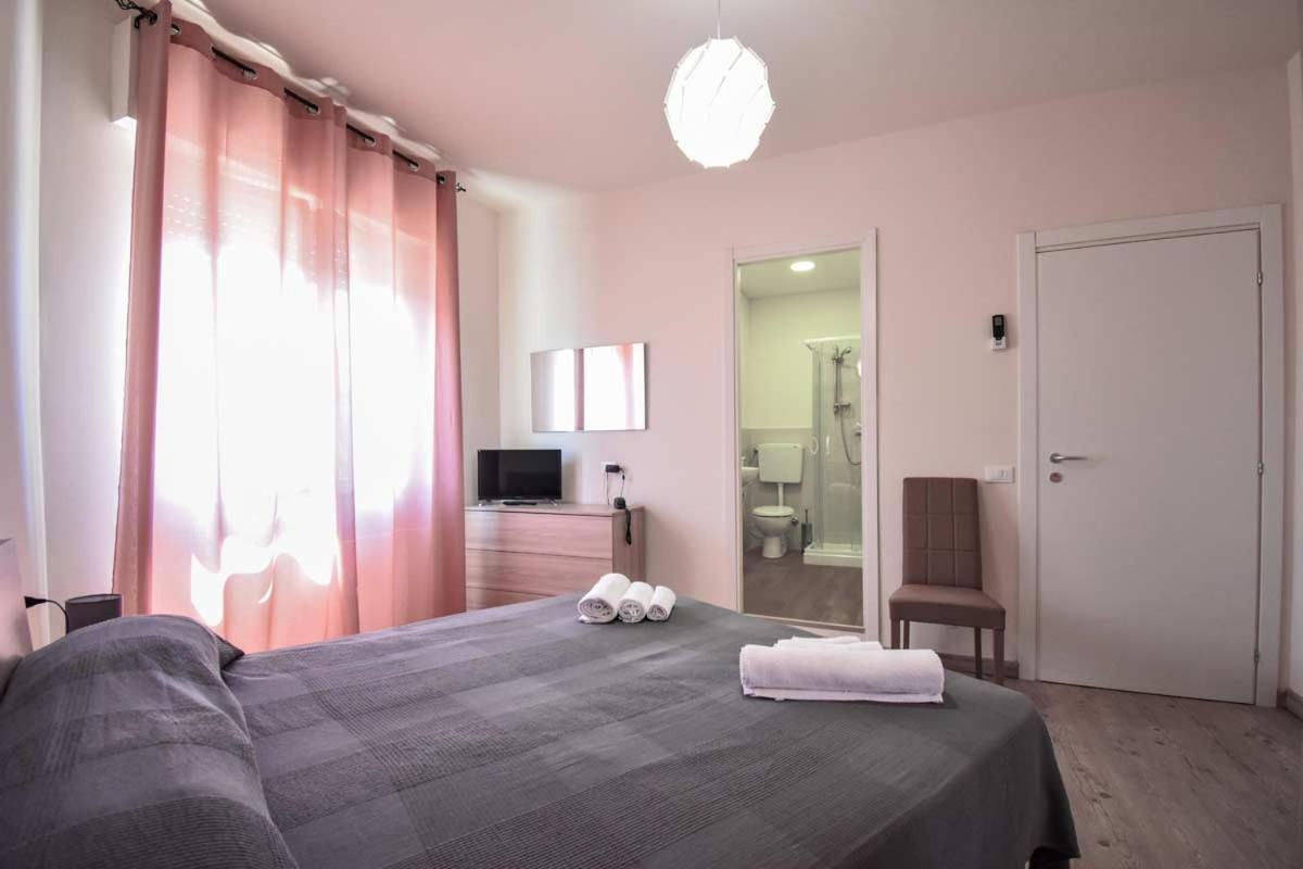 Hotel La Pineta Carrara Eksteriør billede