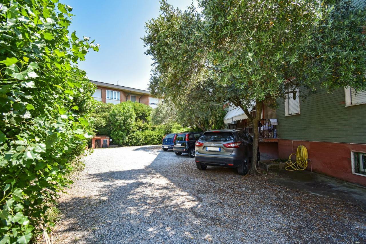Hotel La Pineta Carrara Eksteriør billede